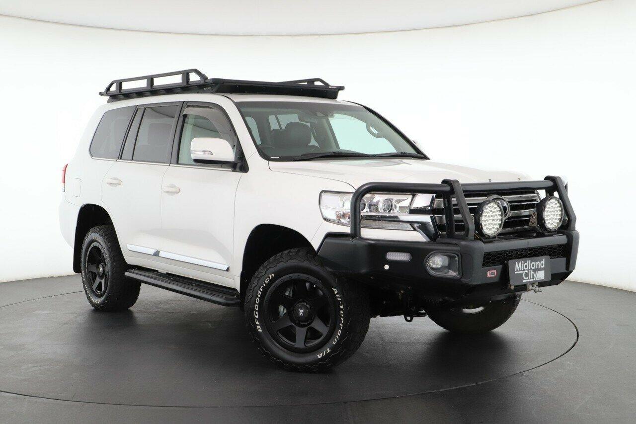 Toyota Landcruiser image 1