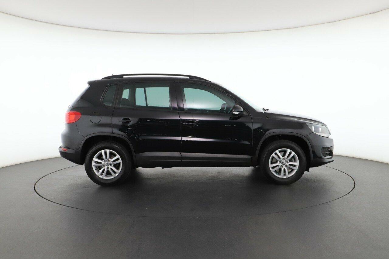 Volkswagen Tiguan image 2
