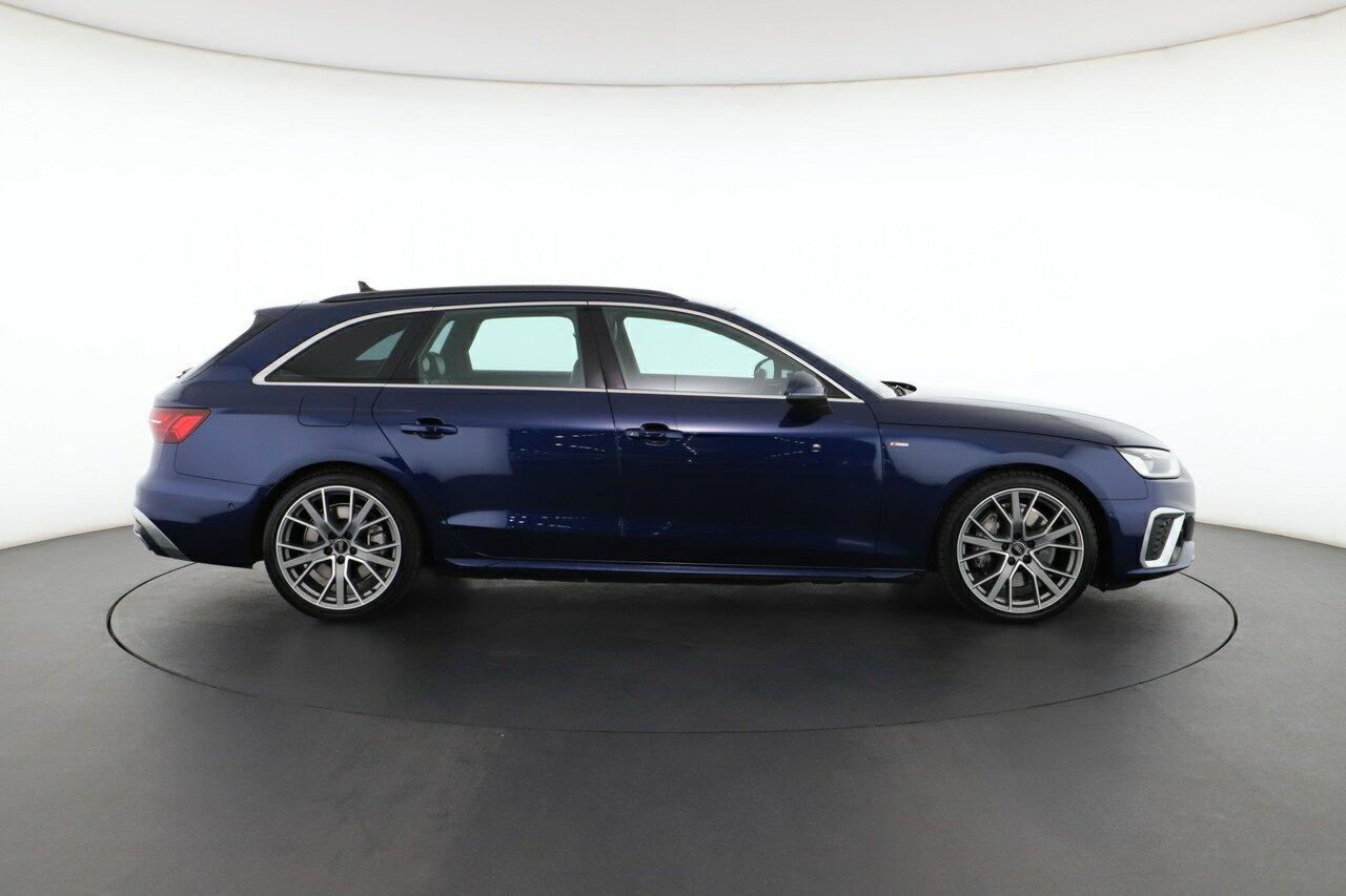 Audi A4 image 3