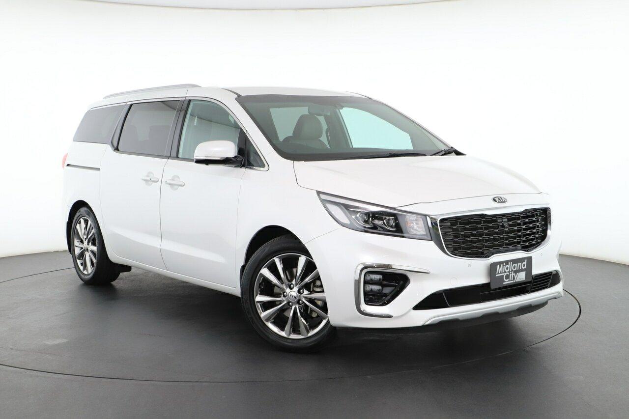 Kia Carnival image 1