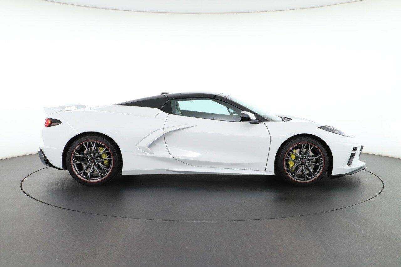 Chevrolet Corvette image 3