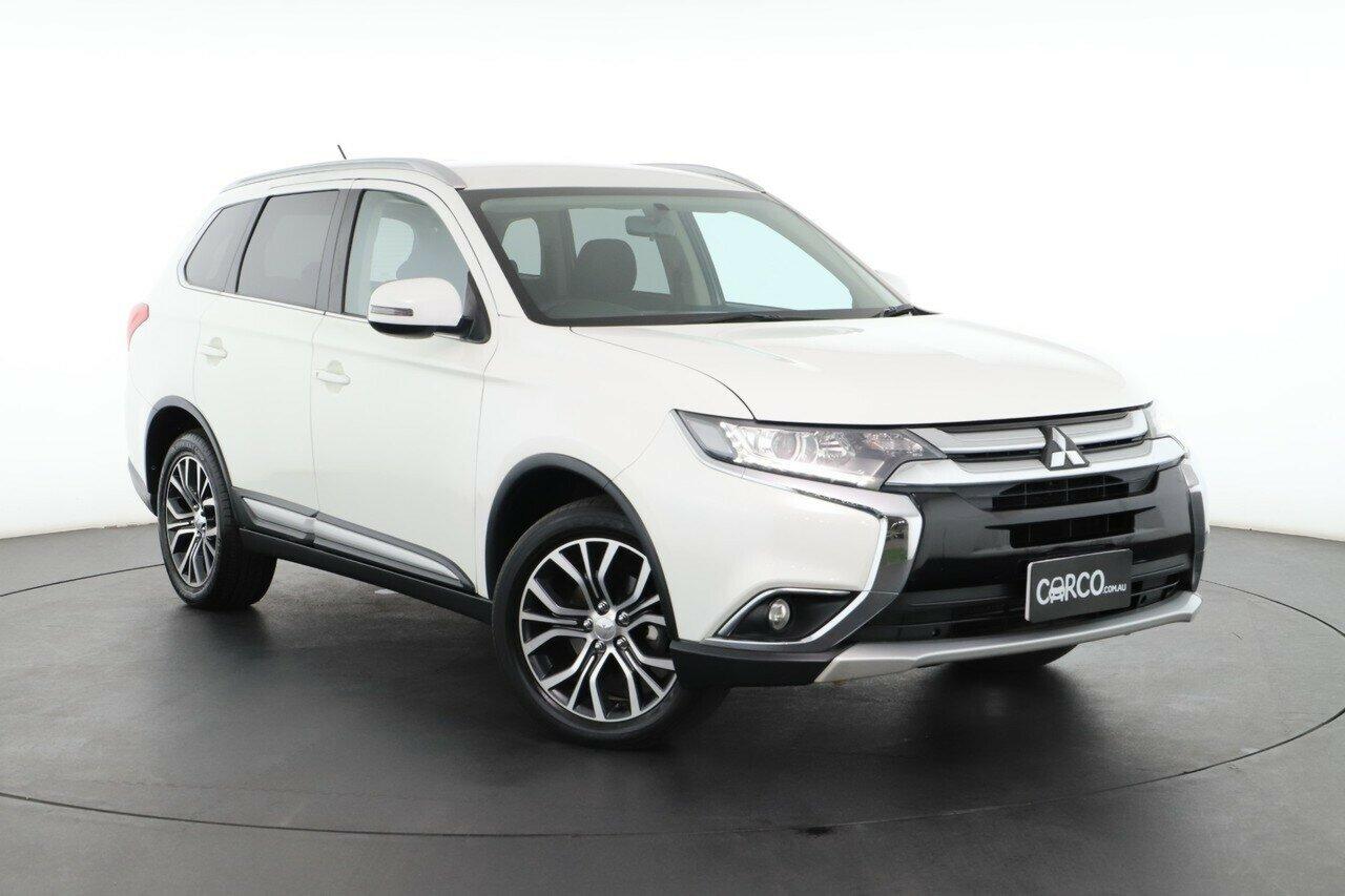 Mitsubishi Outlander image 1