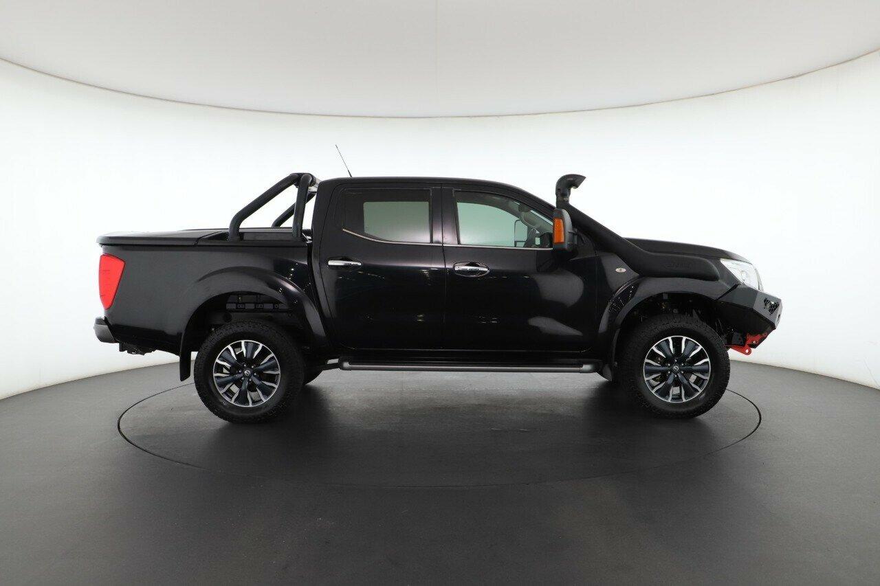 Nissan Navara image 2