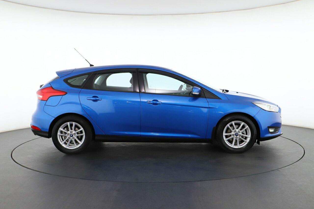Ford Focus image 2
