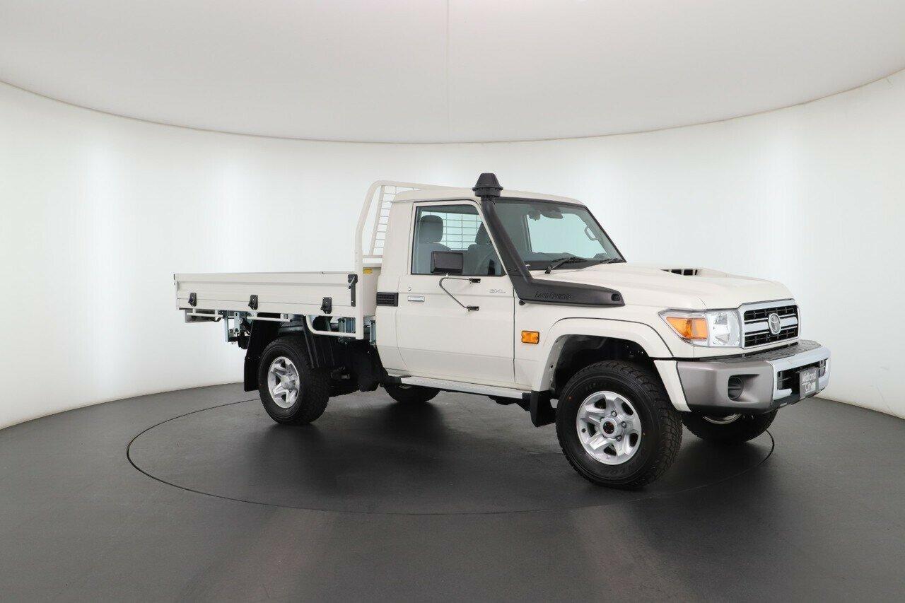 Toyota Landcruiser image 1