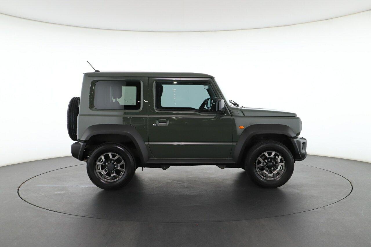 Suzuki Jimny image 3