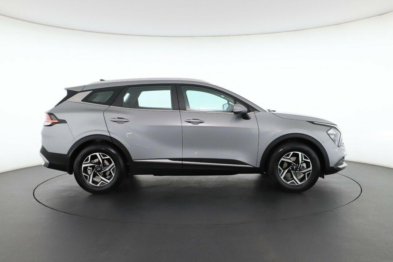 Kia Sportage image 2