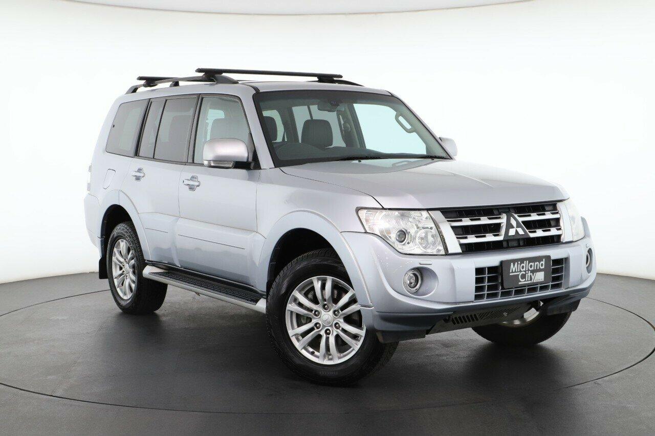 Mitsubishi Pajero image 1