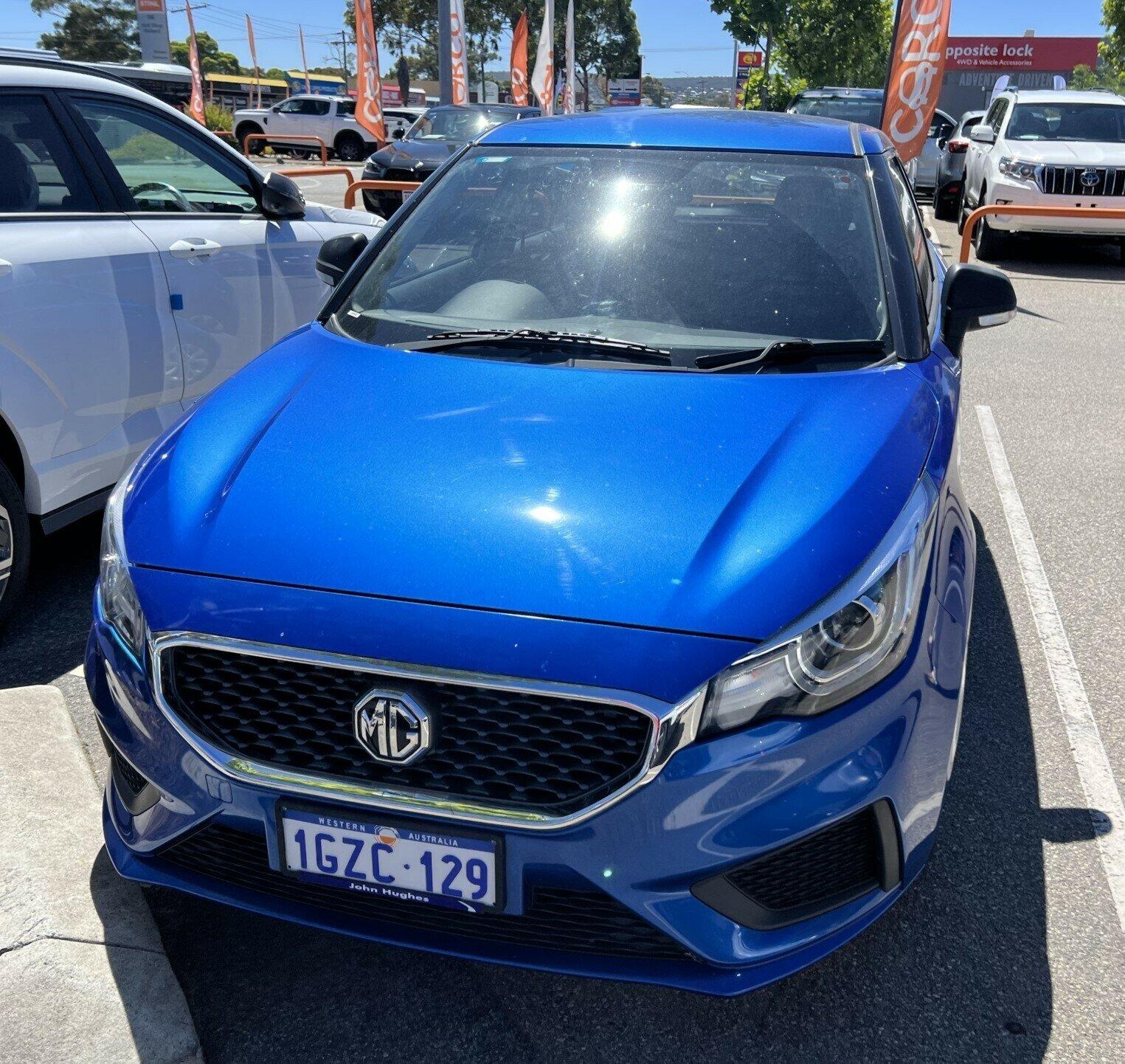 MG Mg3 image 1