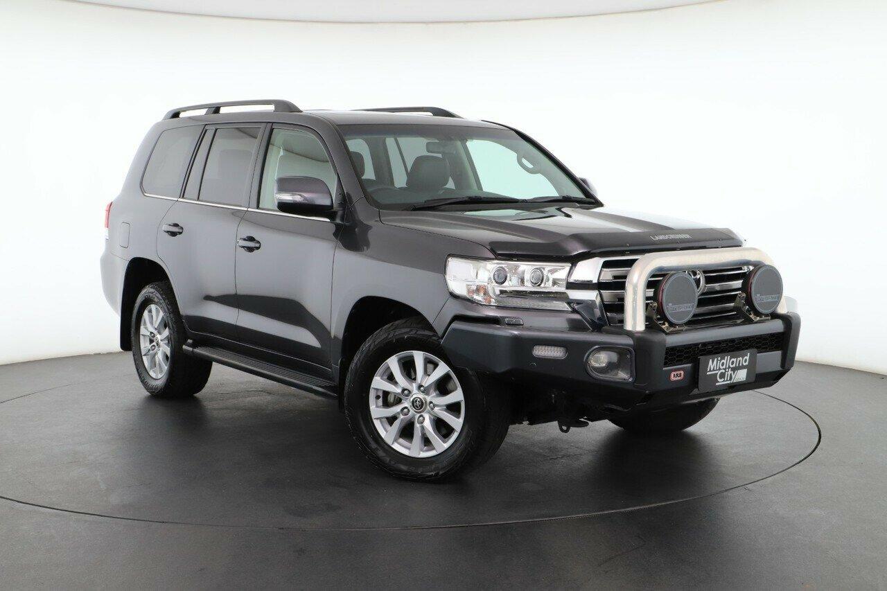 Toyota Landcruiser image 1