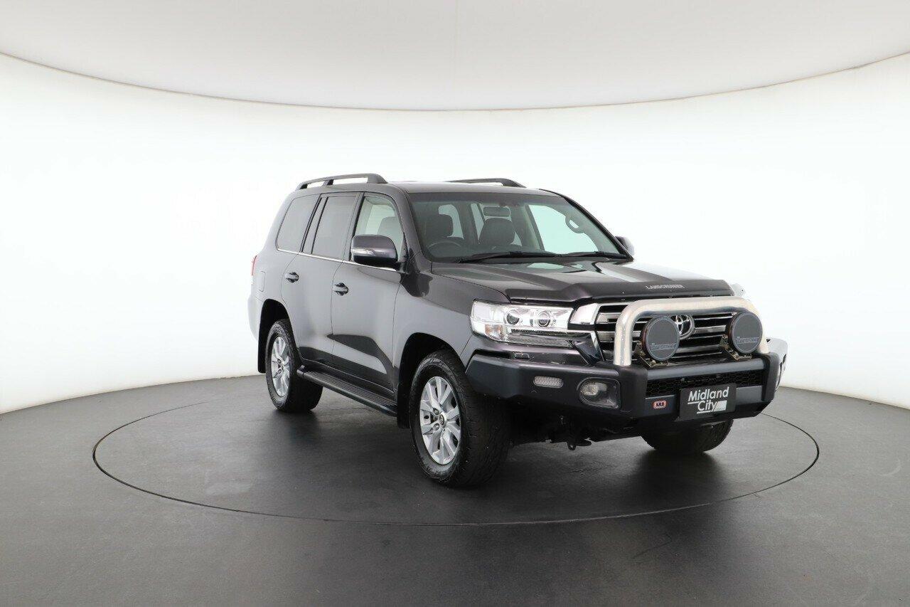 Toyota Landcruiser image 4