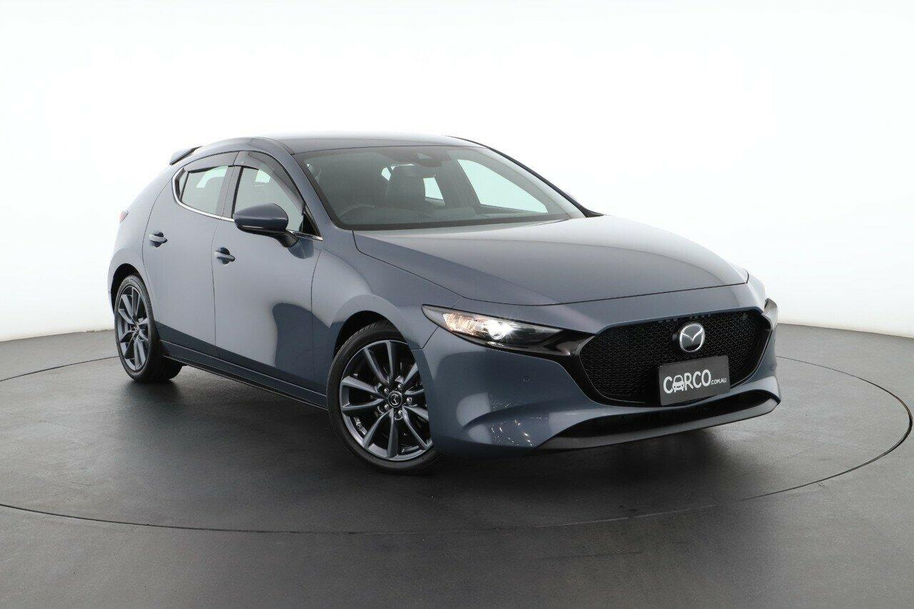 Mazda 3 image 1