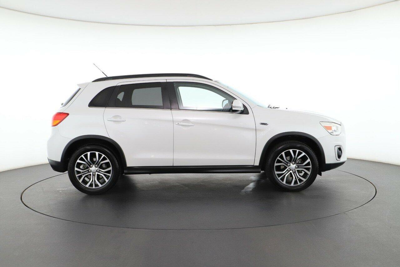 Mitsubishi Asx image 2