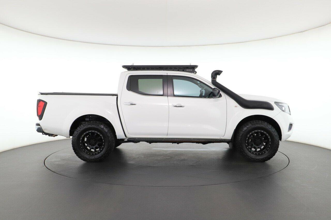 Nissan Navara image 4