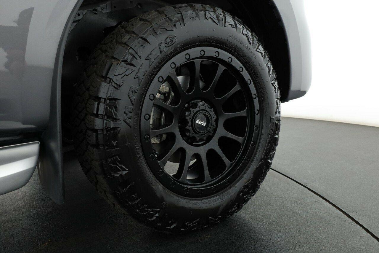 Mazda Bt-50 image 4