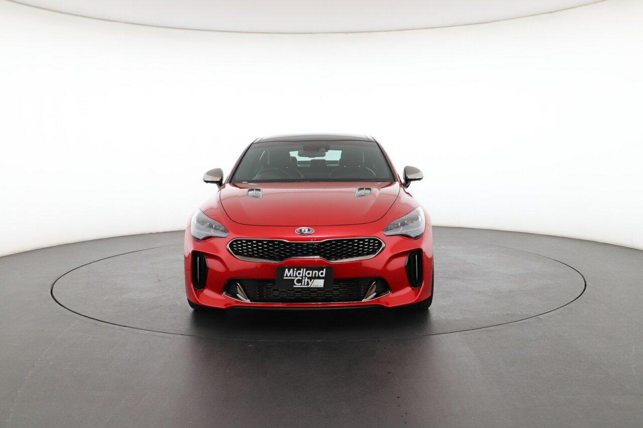 Kia Stinger image 4