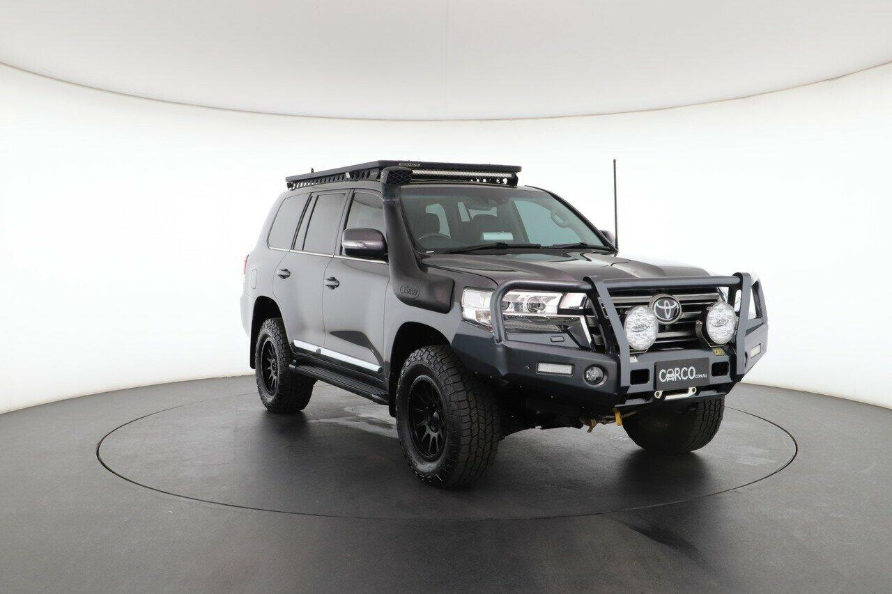 Toyota Landcruiser image 4