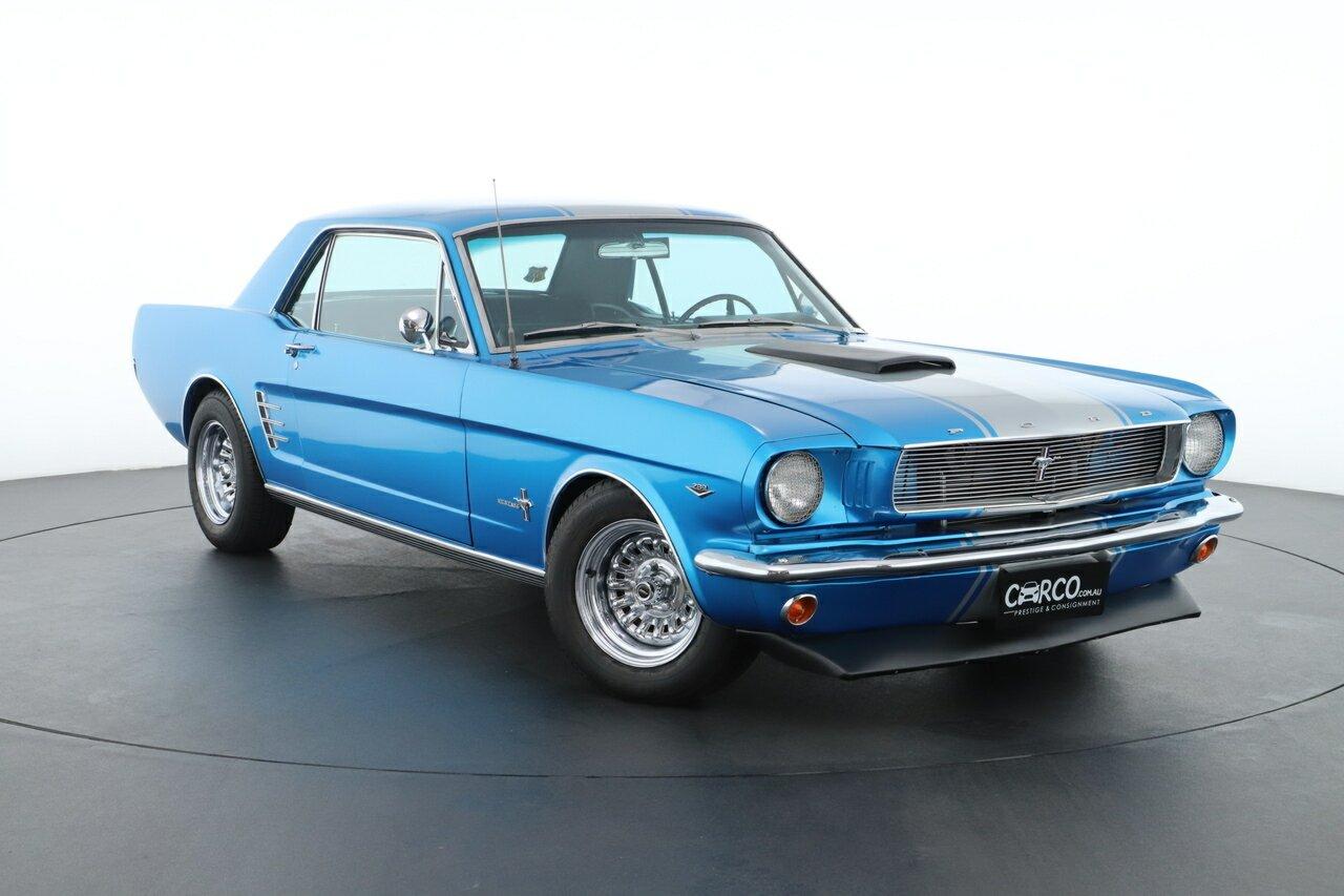Ford Mustang image 1