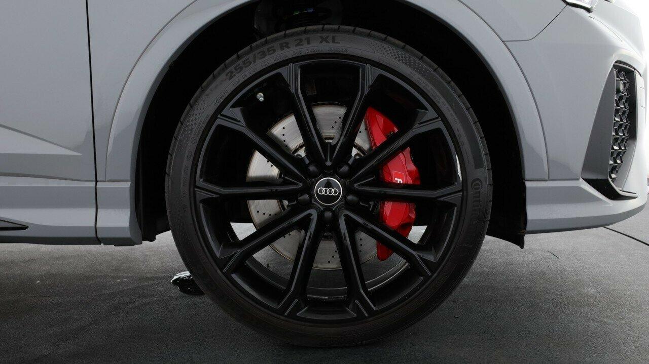 Audi Rs Q3 image 3